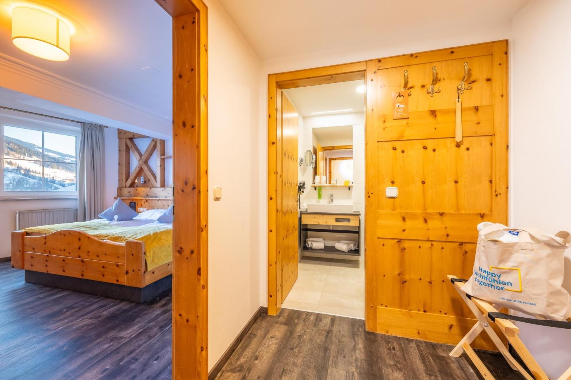 Jufa Alpenhotel Saalbach 外观 照片