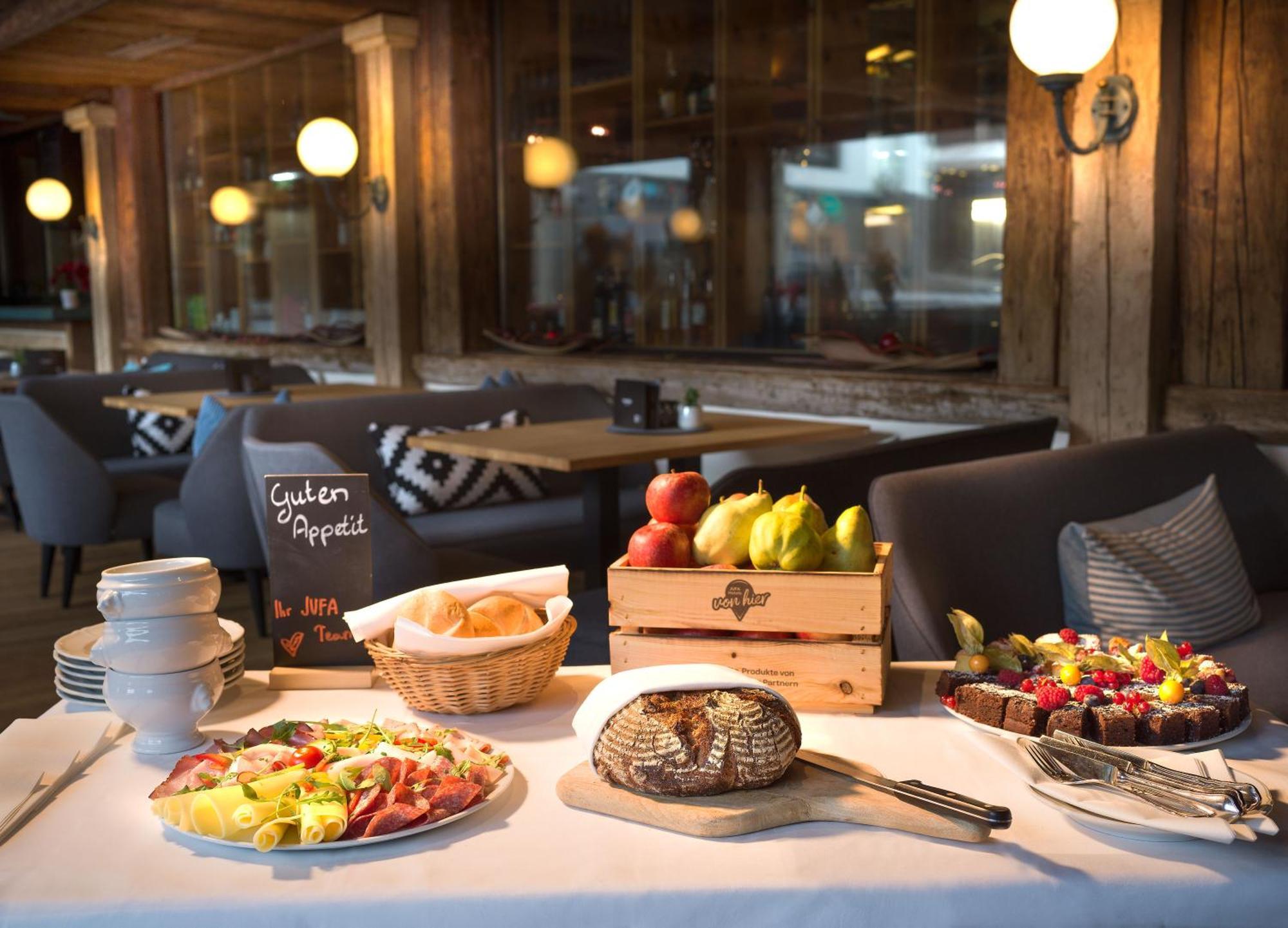 Jufa Alpenhotel Saalbach 外观 照片