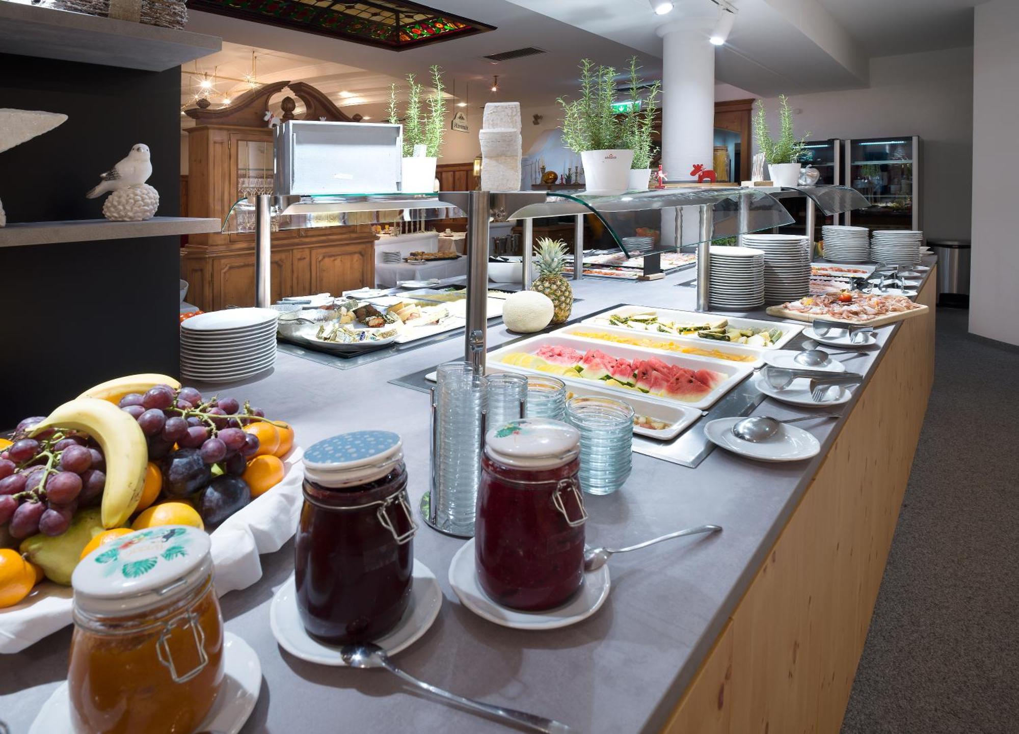 Jufa Alpenhotel Saalbach 外观 照片